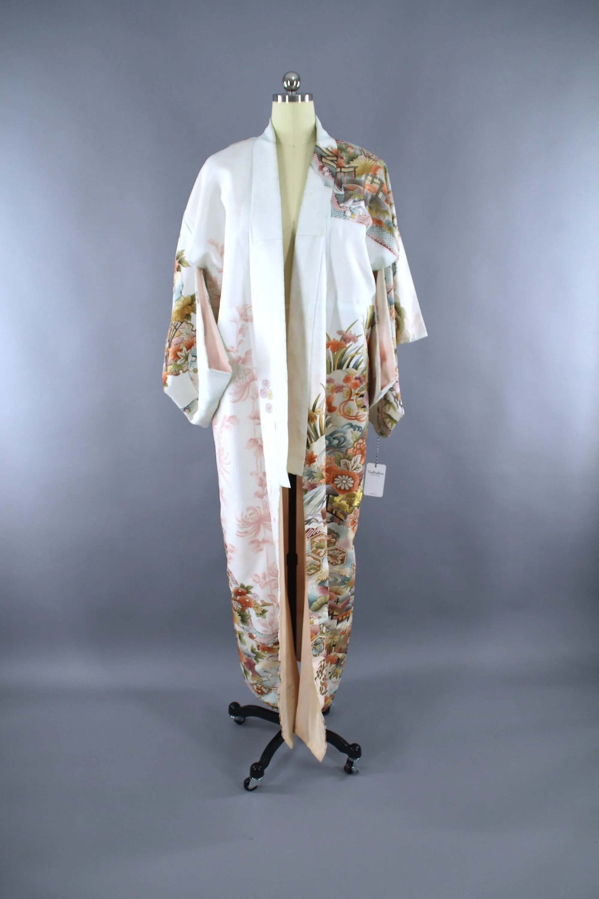 1980s Vintage Kimono Robe / White Floral