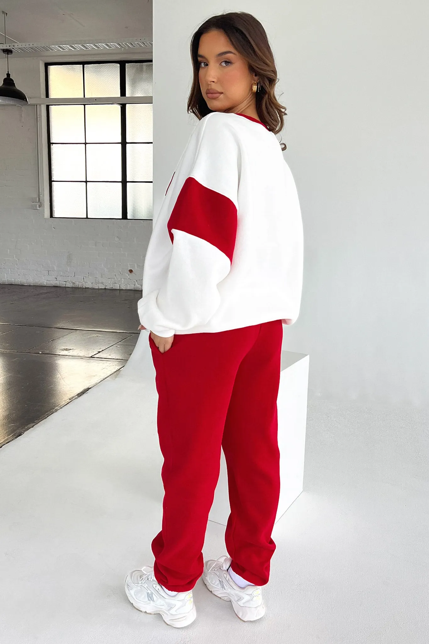 Series 9 Sweatpants - Red