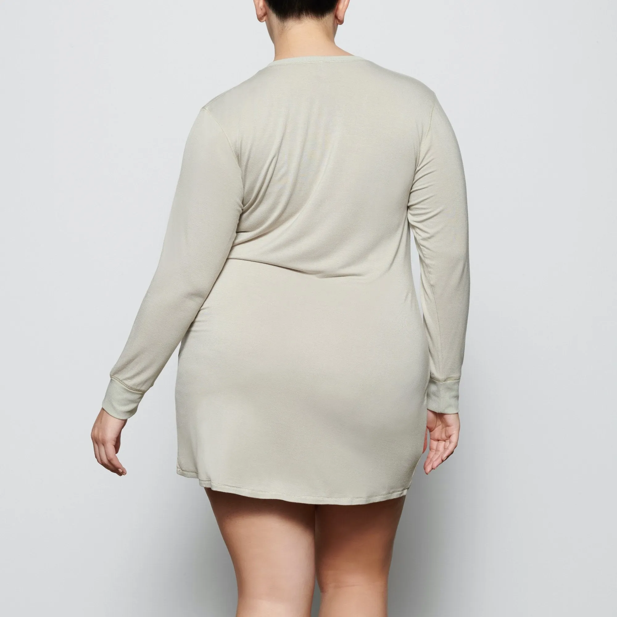 SLEEP HENLEY DRESS | TALC