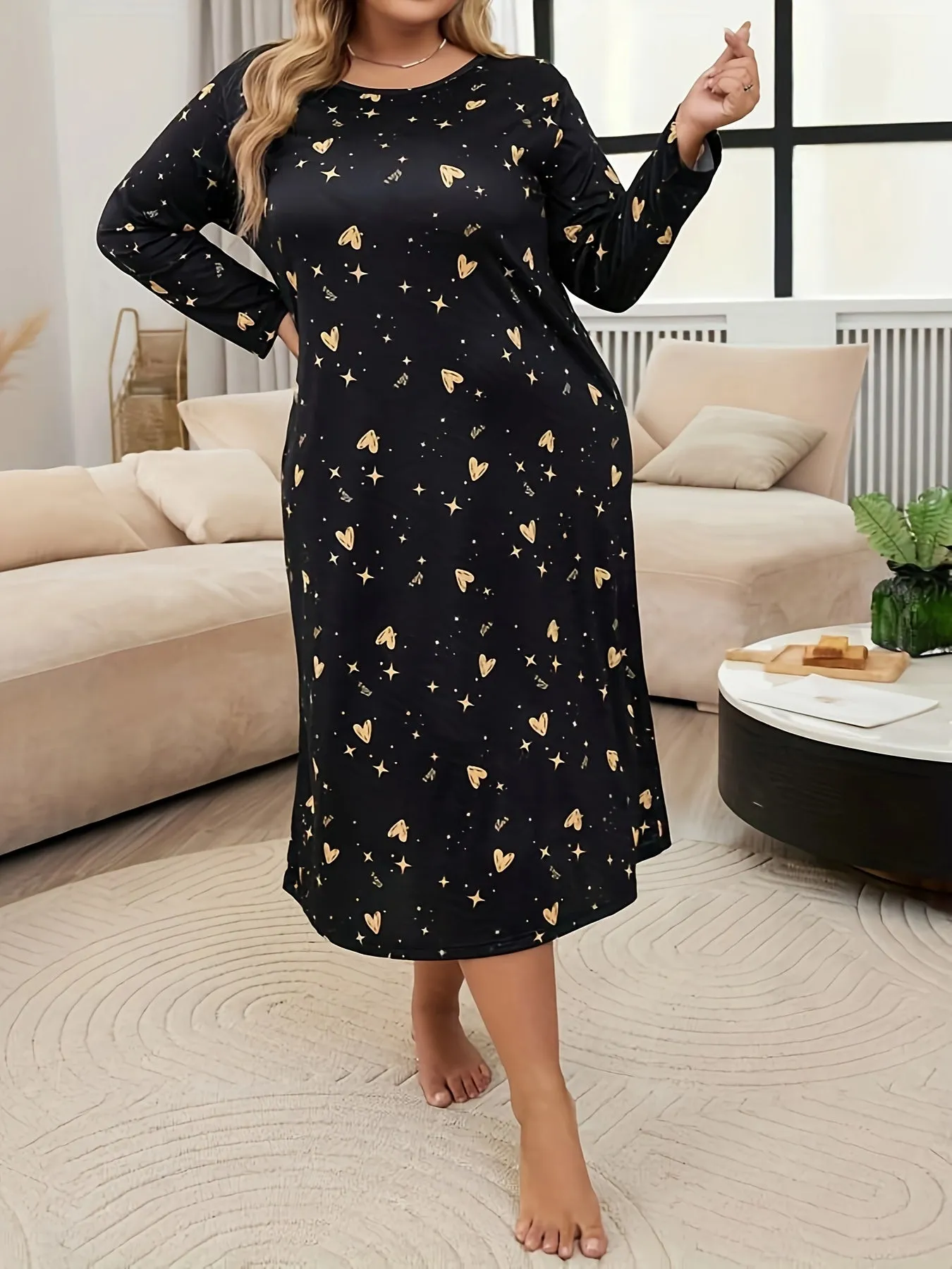 Starlit Romance Plus Size Women's Valentine's Day Elegant Sleep Dress with Heart & Star Print